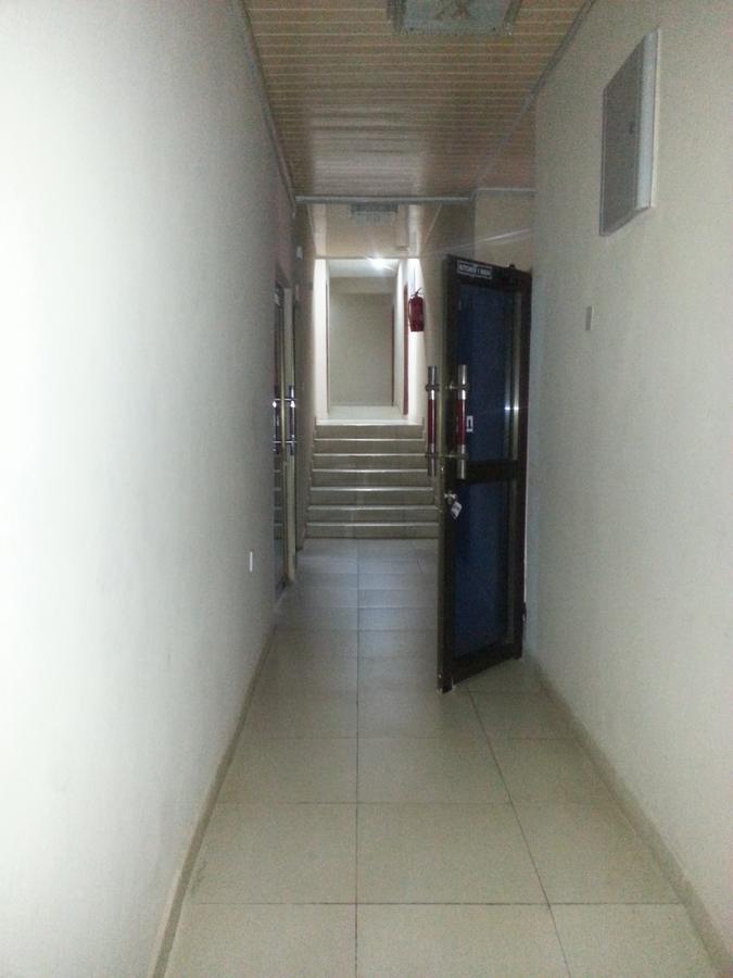 Nanajoy Hotel Kumasi Extérieur photo